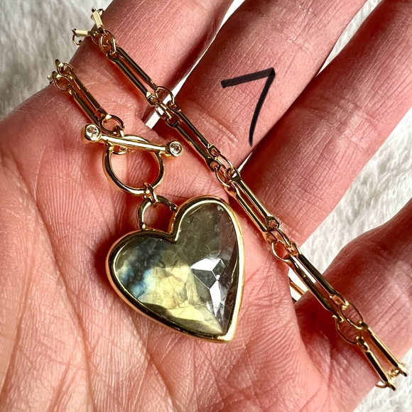 Choose from 10! 14k Subtle Flash Labradorite ❤️ Heart Toggle Necklace Pendant - Picture 10 of 15